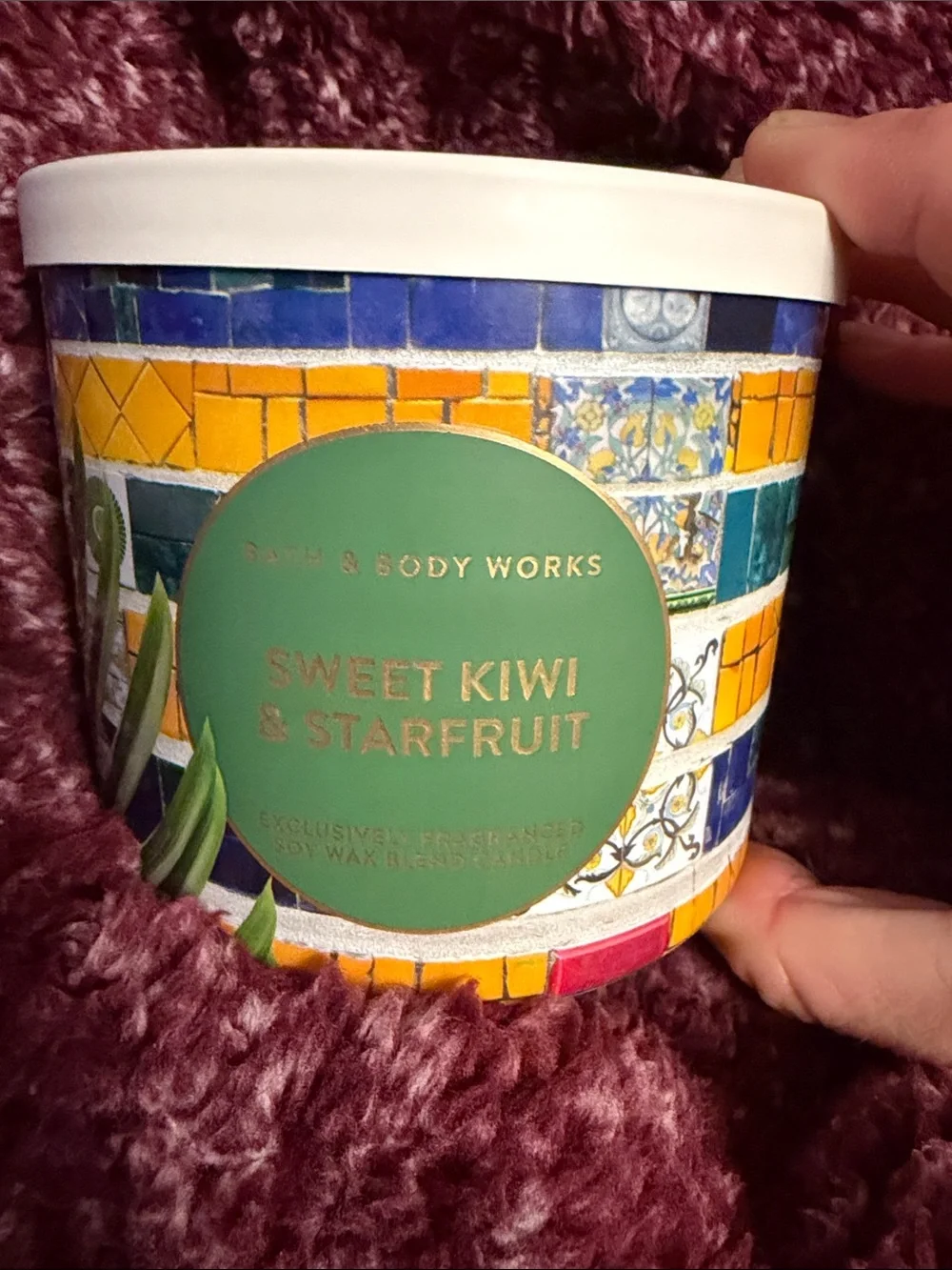 ❤️‍🔥 Bath & Body Works Candle - Sweet Kiwi and Starfruit! 3 wick candle. YUMMY! - Picture 7 of 7